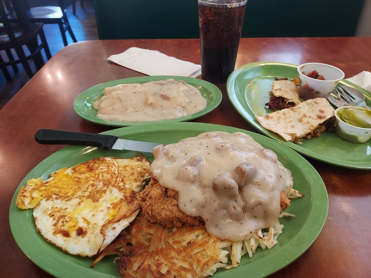 Evergreen Cafe & Racoon Saloon-3